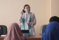 Kepala Dinas Ketenagakerjaan, Transmigrasi, Koperasi, dan UMKM Manggarai Barat, Theresia P. Asmon