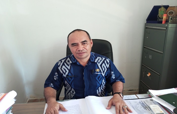 Kepala Dinas Peternakan Manggarai Barat, Abidin