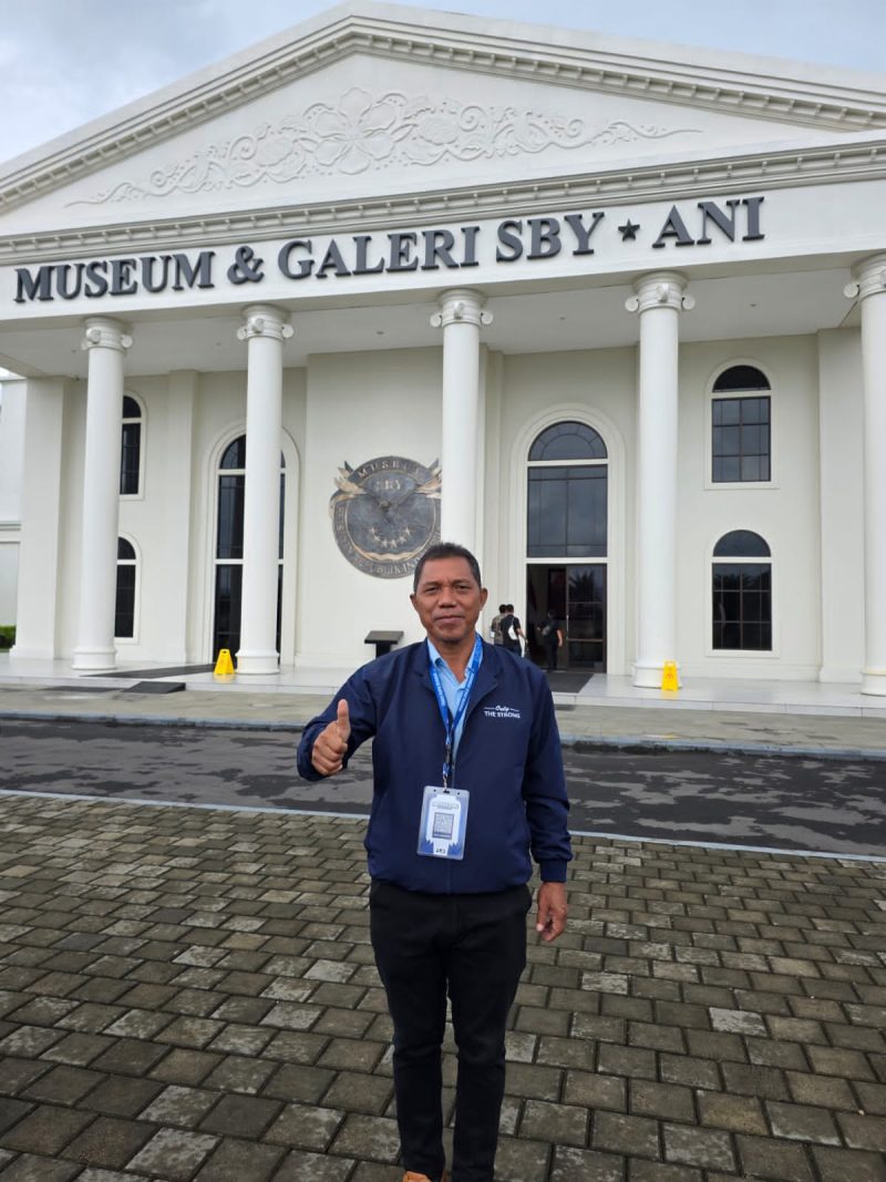 Paskalis Yosep Sudario, Ketua Fraksi Partai Demokrat Manggarai Barat